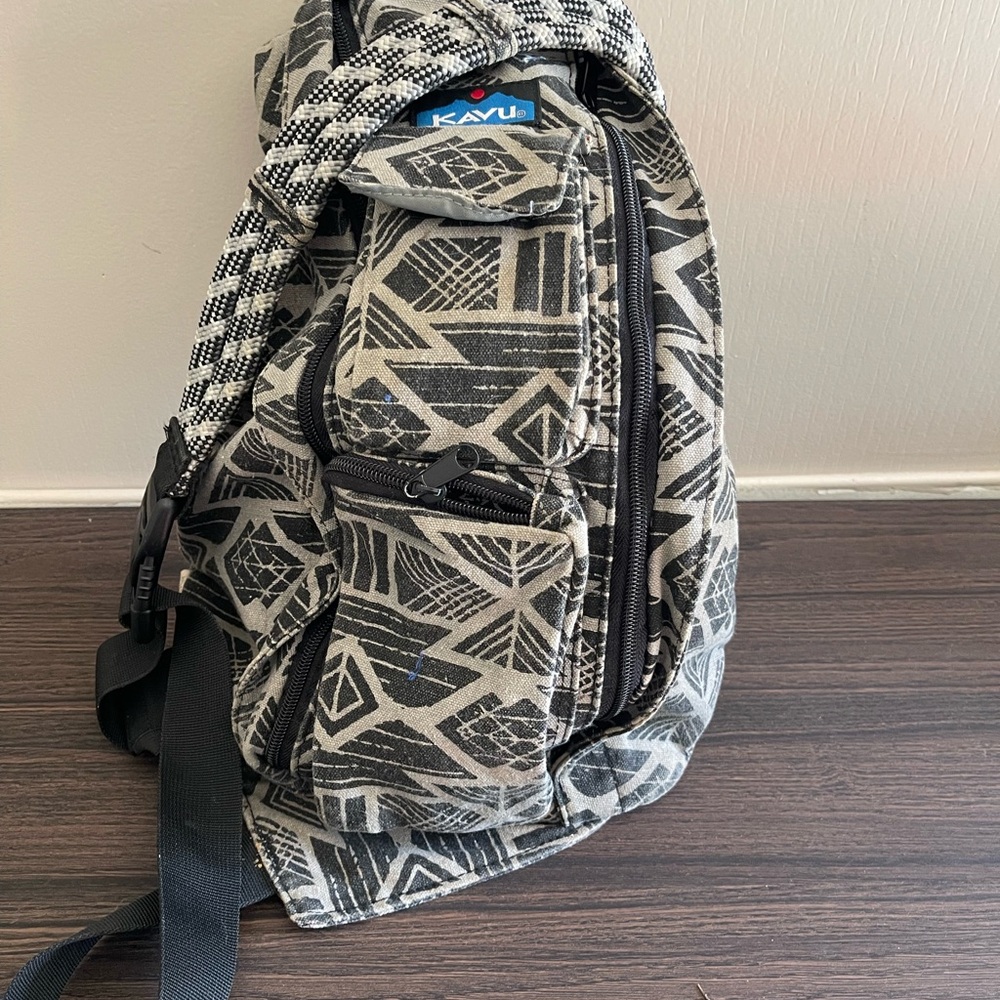KAVU Geometric Sling Bag - Black and Tan